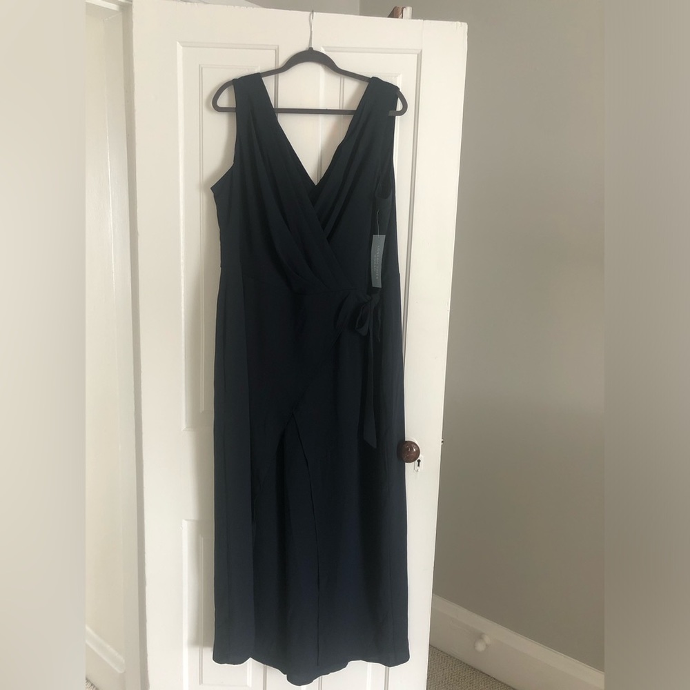 London Times side tie jumpsuit- Navy - size 16